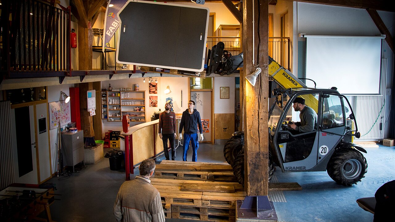 Lieferung Laser Cutter